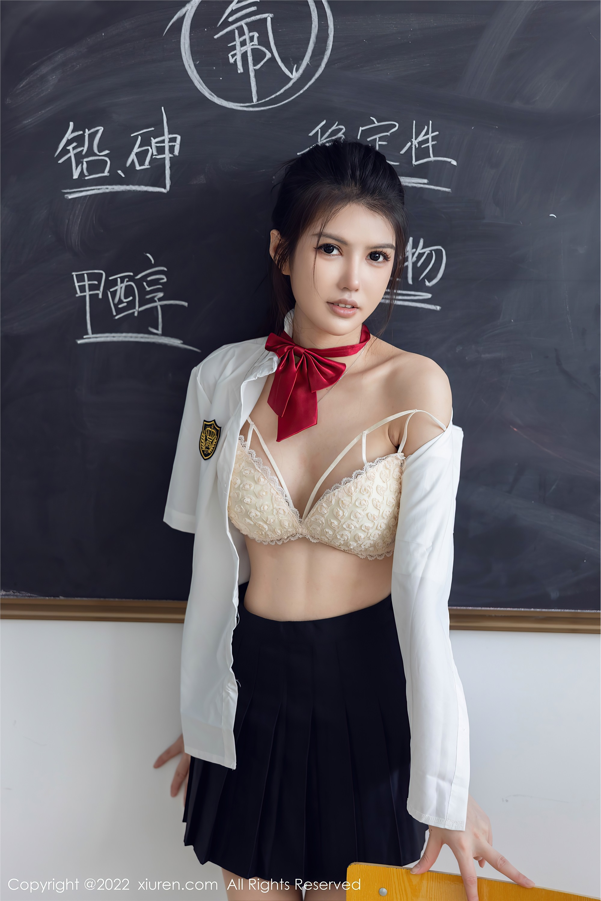 Xiuren秀人网 2022.10.26 NO.5762 媛媛酱belle